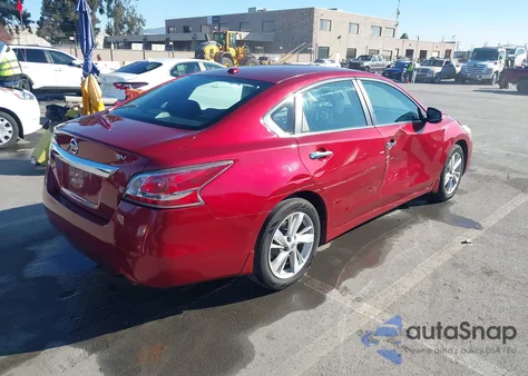 2015 Nissan Altima 2.5 Sv z USA, uszkodzony, nr VIN 1N4AL3AP3FC444253